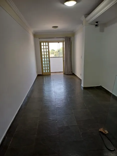 Alugar Apartamento / Padrão em Bauru. apenas R$ 1.800,00